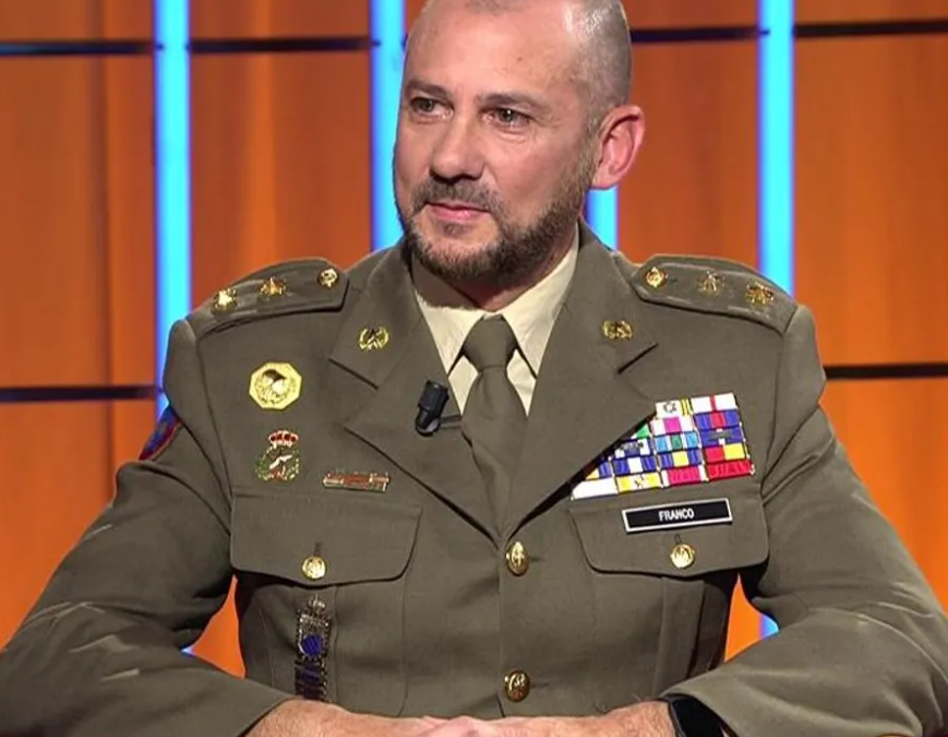 El Comandante Miguel Ángel Franco, el héroe del bañador rojo
